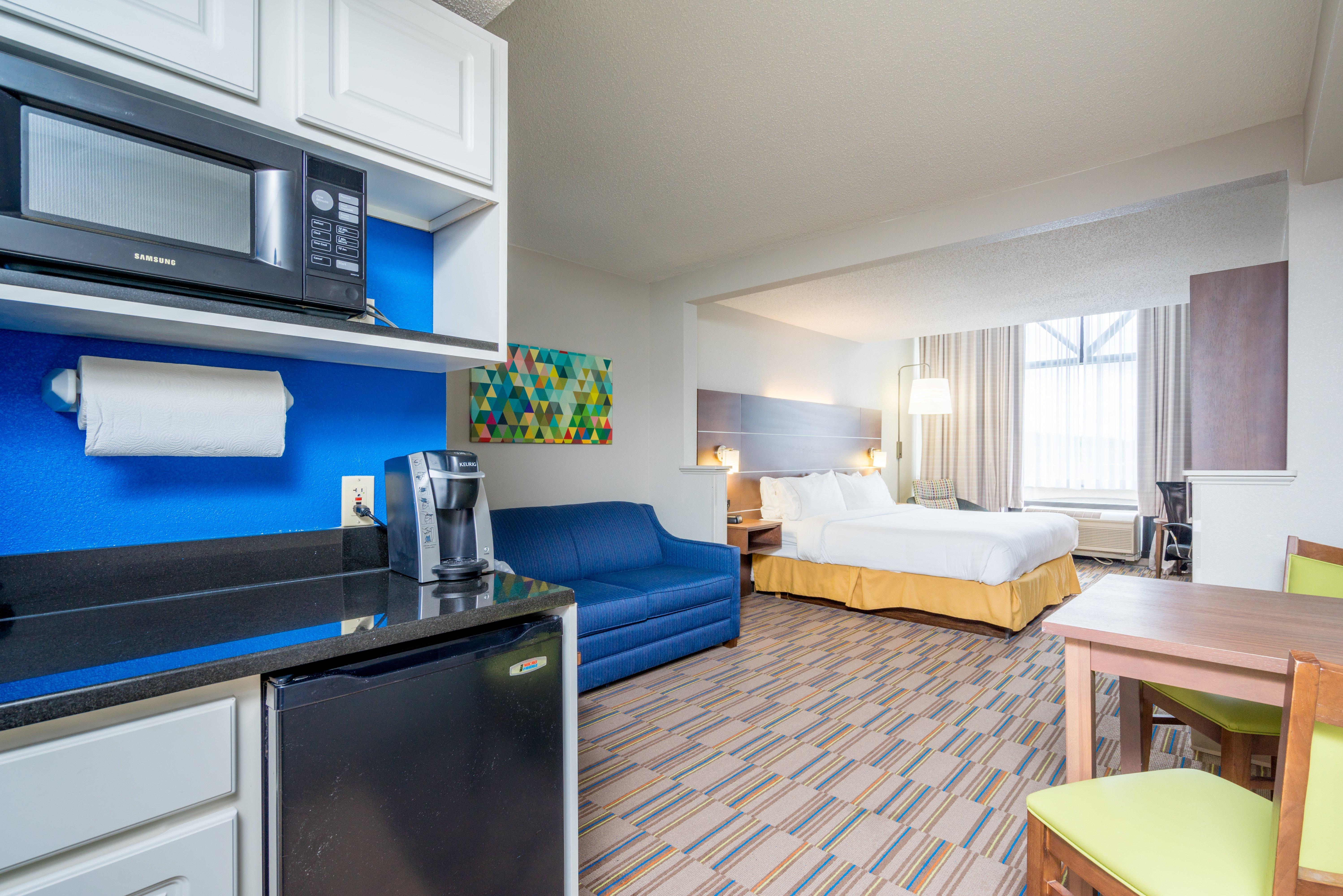 Holiday Inn Express And Suites Quakertown - Allentown Area By Ihg Exterior photo